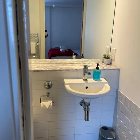 2 Bedroom Luxury Centre