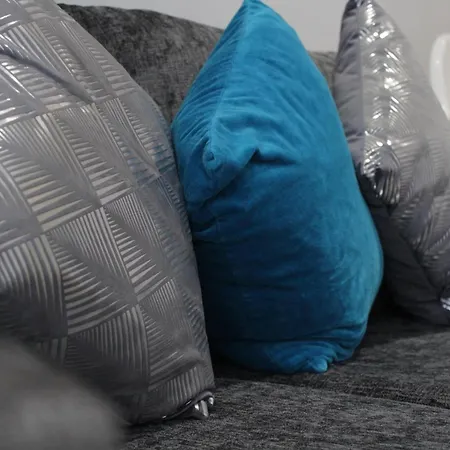 2 Bedroom Luxury Centre